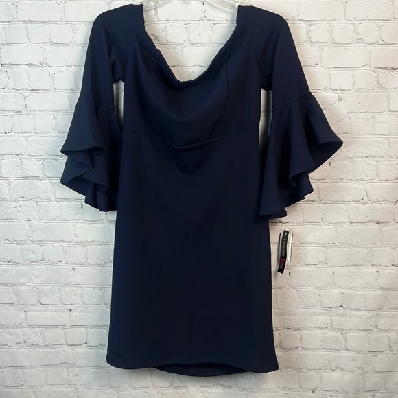 Teeze Me Navy Off Shoulder Bell Sleeve Dress Juniors Size 13 Homecoming - Picture 2 of 5